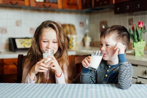 奶粉一般喝到几岁停止？